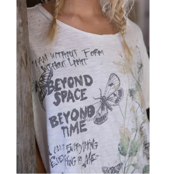 Magnolia Pearl BEYOND BUTTERFLIES T - MAGNOLIA PEARL, NWT - Picture 3 of 16